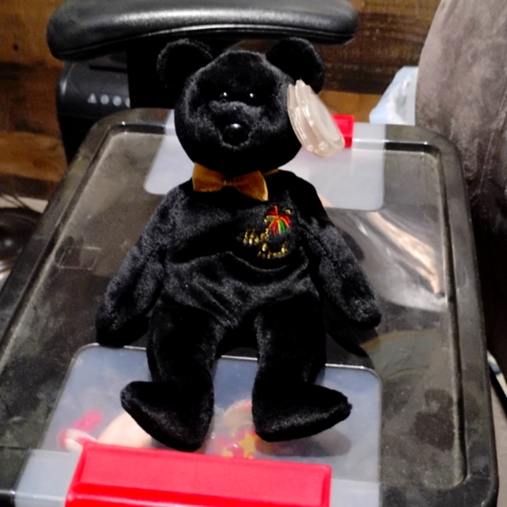 Very rare The End Bear Beanie
